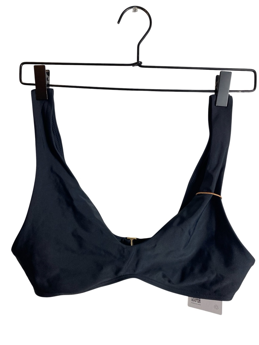 Quince black swim suit top with wire